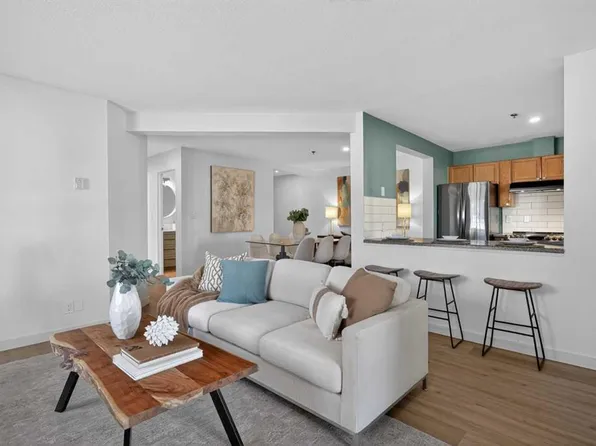 1415 E 17th St SE #111, Calgary, AB T2G 3V3