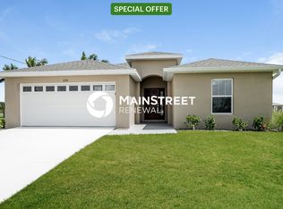 1238 NE 40th Ter, Cape Coral, FL 33909