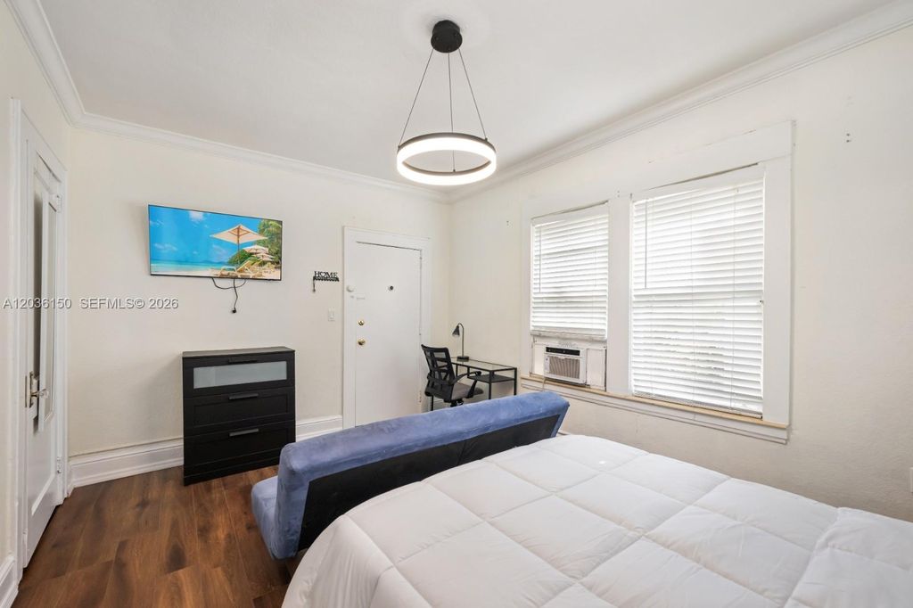 126 Mendoza Ave APT 5, Coral Gables, FL - View 5