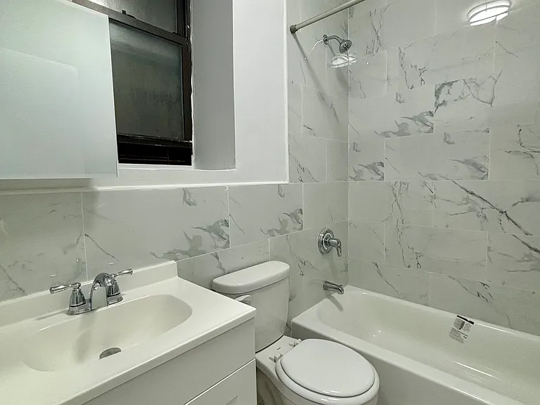950 Columbus Ave #1A — Photo 7