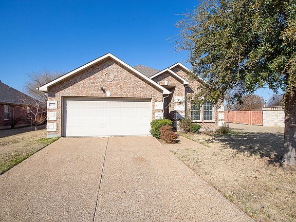3rd image of 2585 Saddlehorn Dr