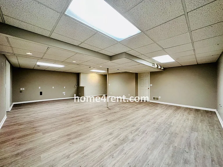 902 Sherman Pkwy — Photo 58