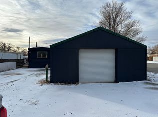 102 E Water St, Rawlins, WY 82301