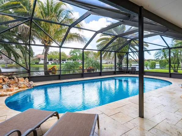 5 Aspen Court, Boynton Beach, FL 33436