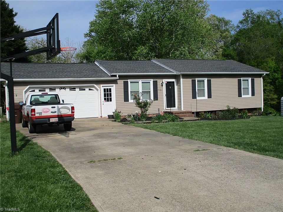1st image of 716 South St