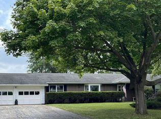 W2875 Bakertown Rd, Helenville, WI 53137