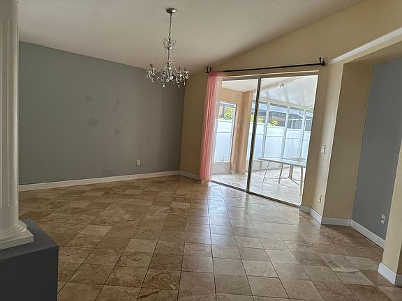 3rd image of 12842 Winfield Scott Blvd