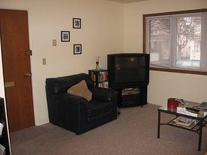 Spacious Living Area