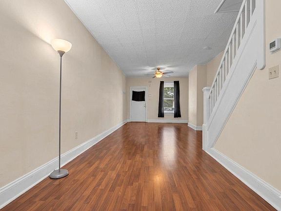 5th image of 1208 Chestnut Ave