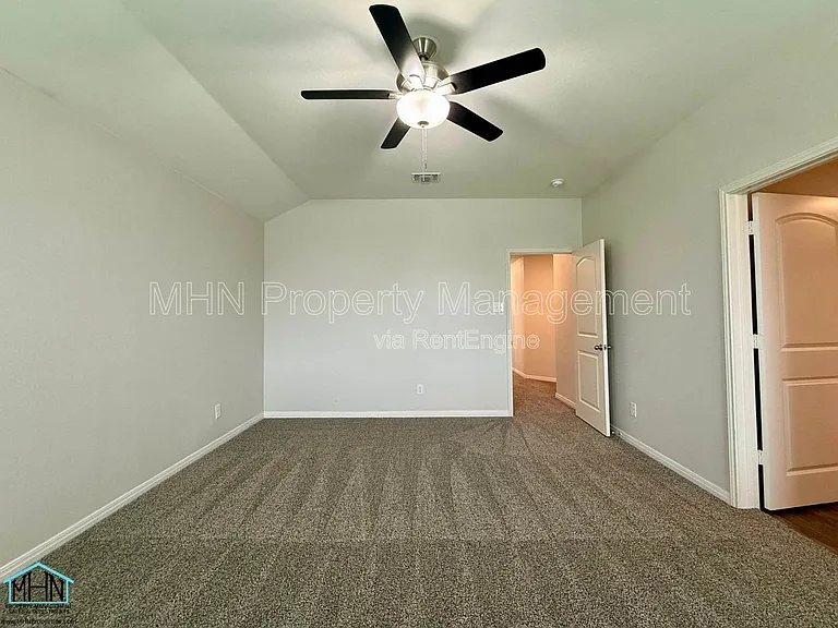2927 Gastonian Ml — Photo 8