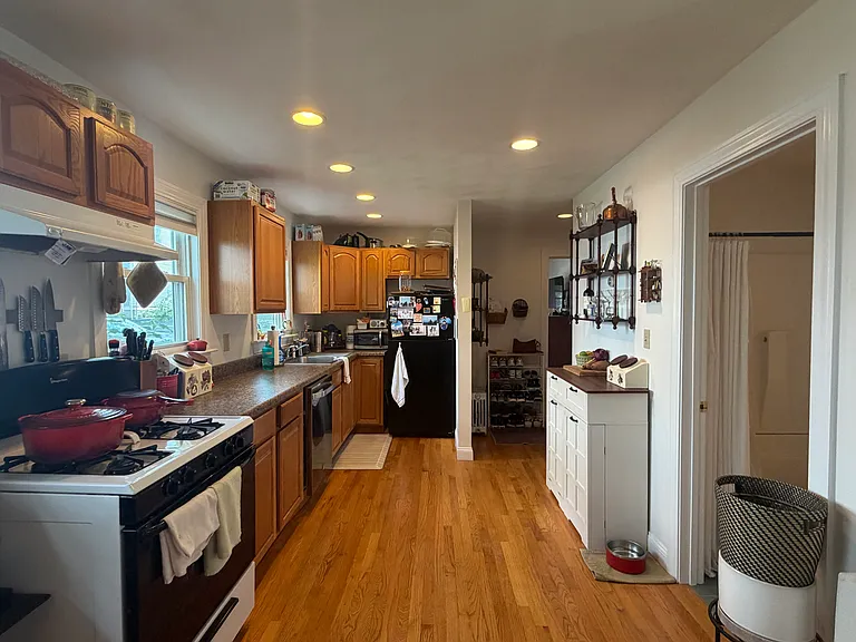99 Gore St — Photo 8