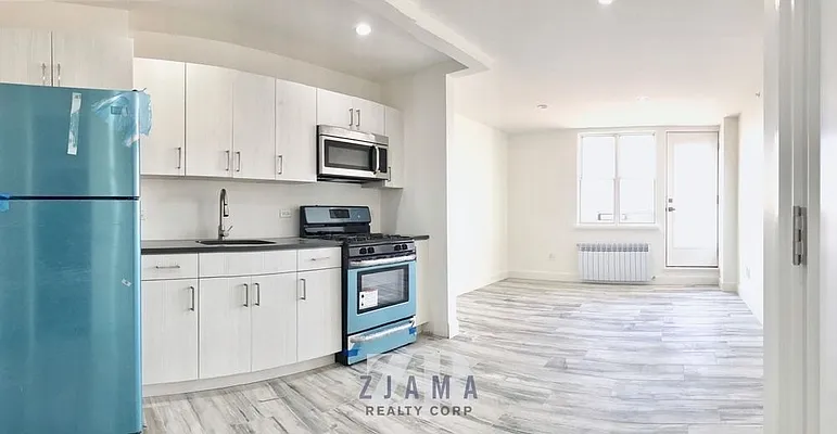 Rented by Zjama Realty Corp | media 17