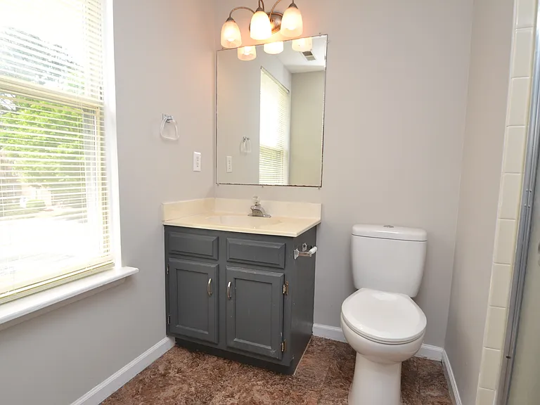 4326 Halliwell Dr — Photo 34