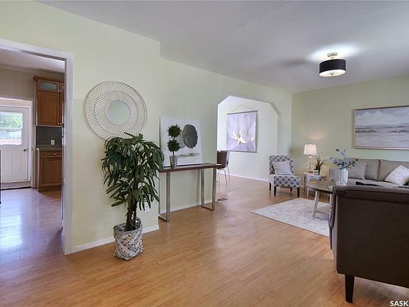 2nd image of 1085 6th Ave NW