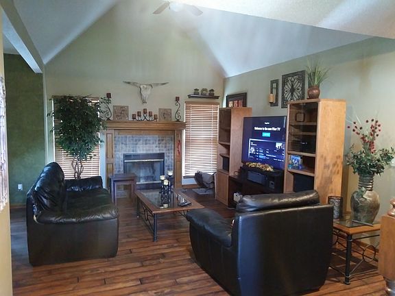 family room w/Google fiber