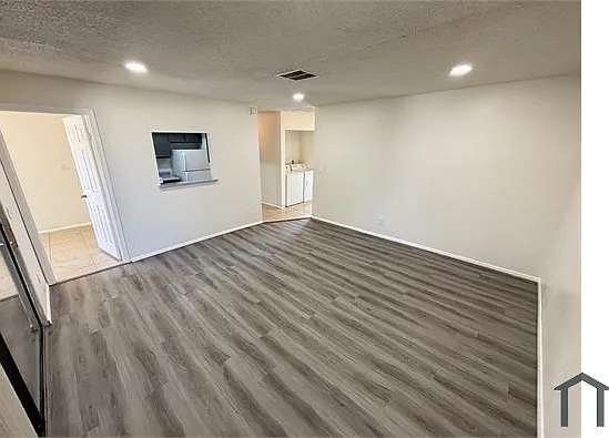 2883 Wheelwright Dr #6 — Photo 8