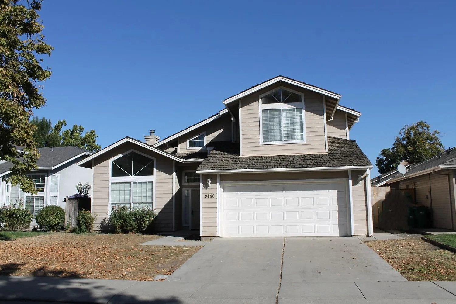 9440 Tuscany Cir photo 1
