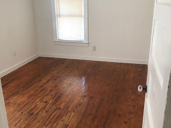 5th image of 305 5th St S