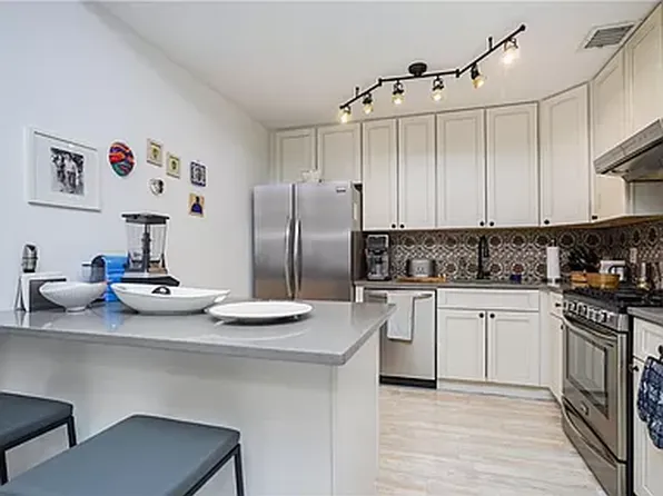 100 Oceana Drive image 19 of 21