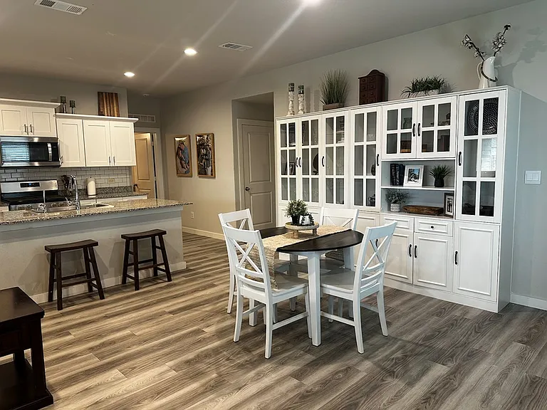 7611 Orange Blossom Rd — Photo 5