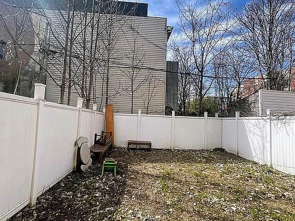 2nd image of 288 Tompkins Ave #2