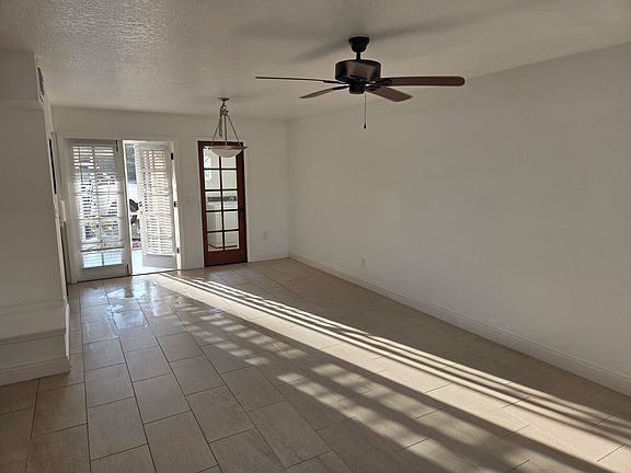 3rd image of 5241 Curry Ford Rd