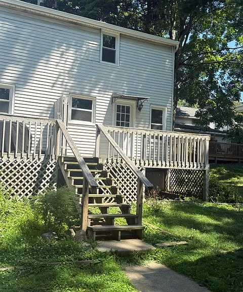 782 Parkview Dr — Photo 21
