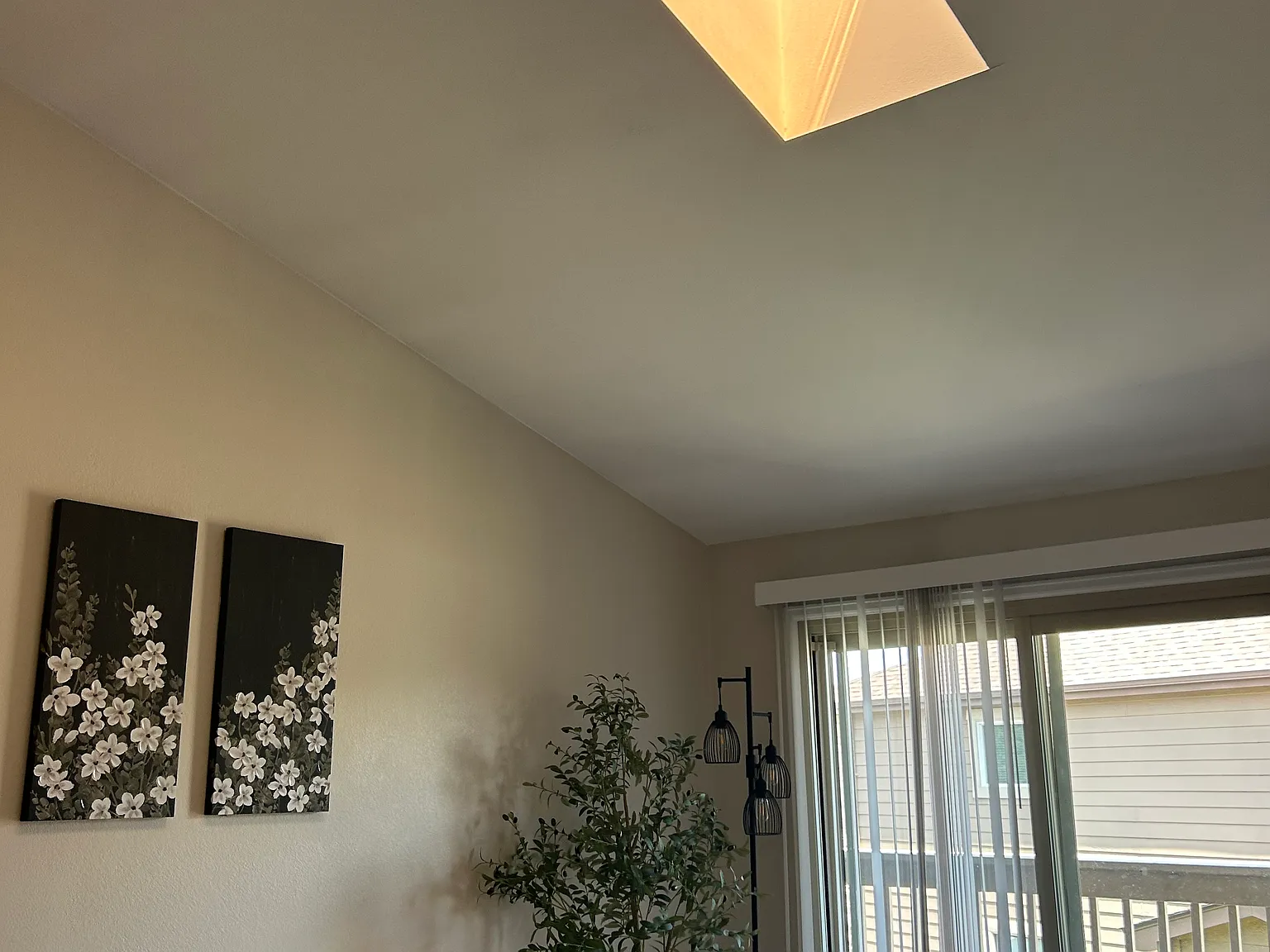 2 bed, 981 sqft, $1,750 — Photo 3