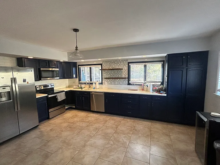 1135 Oak Ave — Photo 8