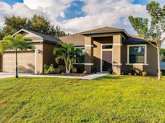 5th image of 837 SW 29th St