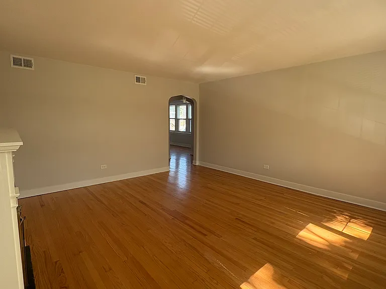 4946 N Menard Ave #2 — Photo 5