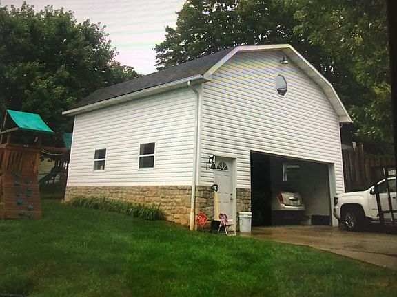 2 stall detached garage
