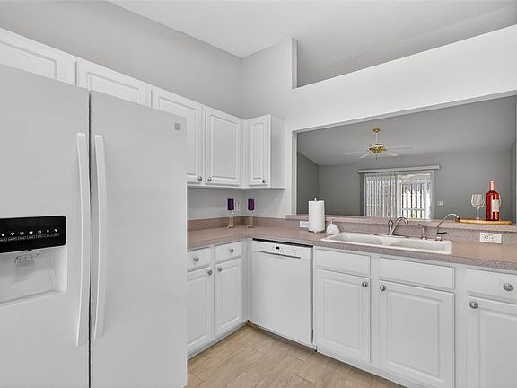 5th image of 8907 SE 141ST LOOP