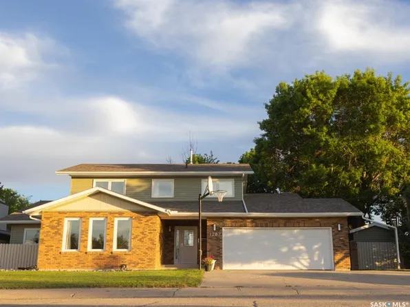 1287 Simcoe STREET, Moose Jaw, SK S6H 3J5