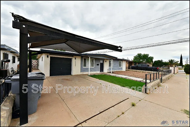 3 bed, 2.0 bath, 1914 sqft, $1,900 — Photo 3