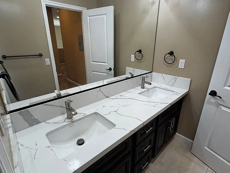 701 Star Ct — Photo 22