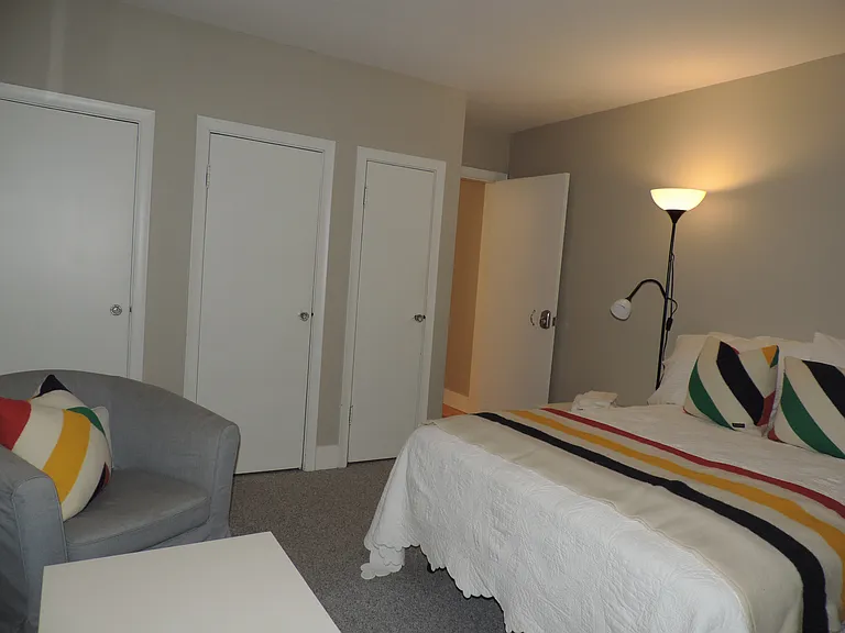 2341 York Ave #C2 — Photo 8