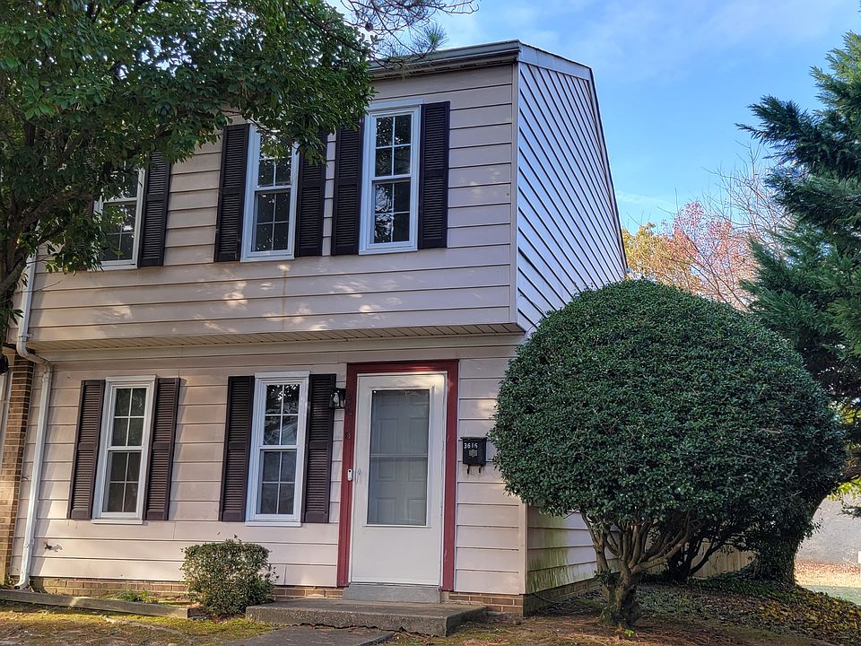 1st image of 3616 Luckylee Cres