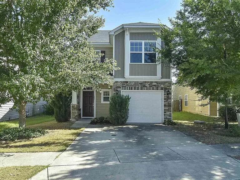 305 Chestnut Oak Ct — Photo 3