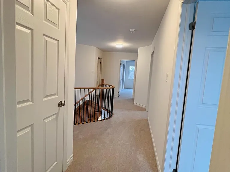 521 Hornbeck St — Photo 3