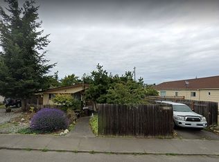 382 W Spruce St, Sequim, WA 98382