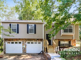 1025 Brenton Dr NW, Kennesaw, GA 30144