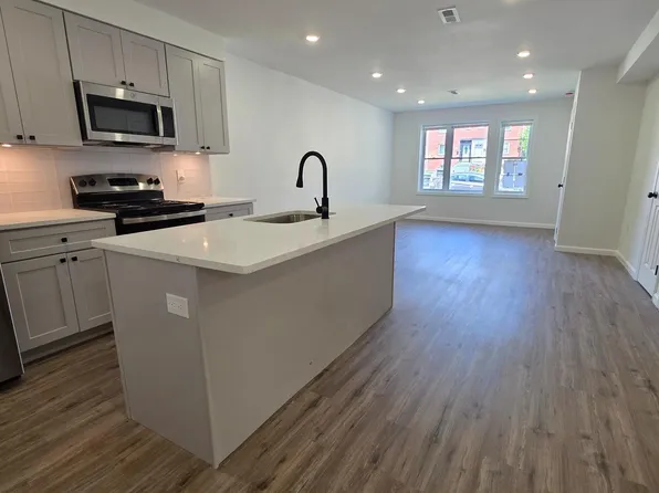 3968 Martin Luther King Jr Ave SW #1, Washington, DC 20032