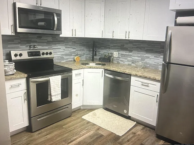 2703 SW Matheson Ave #116-B1 — Photo 5