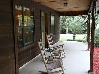2nd image of 4146 Riverwood Rd
