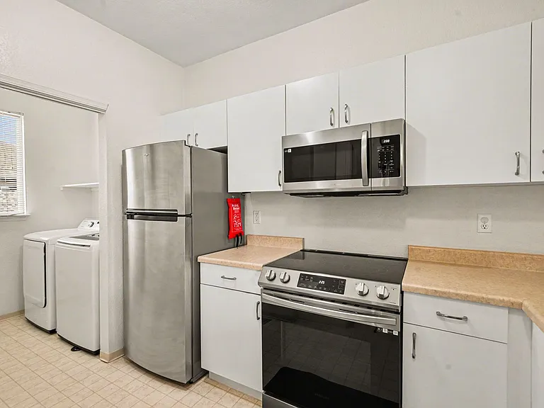 6412 Silver Mesa Dr #B — Photo 21