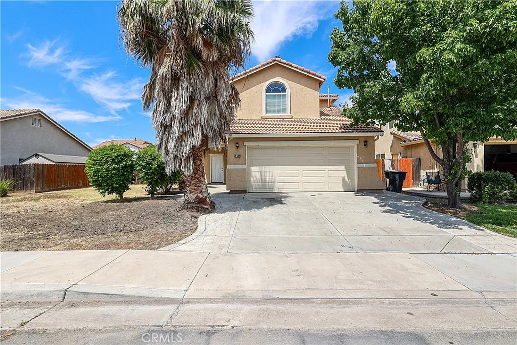 21689 Squire Ave photo 1