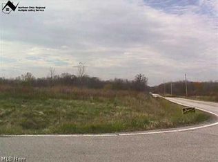 Dewey Rd, Montville, OH 44064