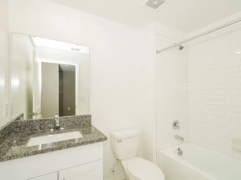 6031 Acara Ln — Photo 19