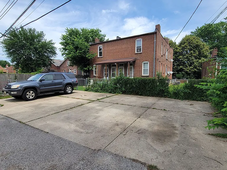 4666-4668 Rosa Ave — Photo 12